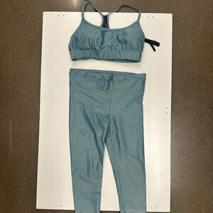 Koral Activewear Set – Leggings & Sports Bra (Size M)